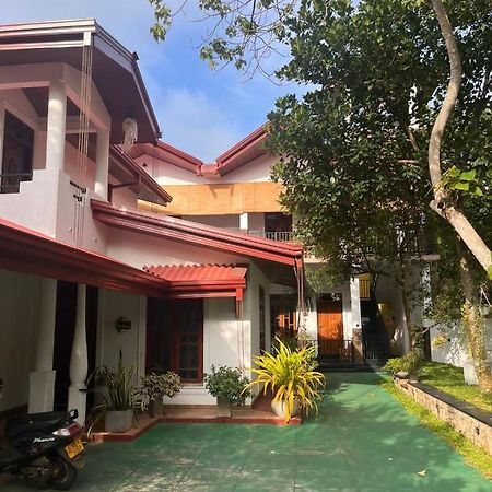 Ceylonima Home Stay Анурадхапура Екстериор снимка
