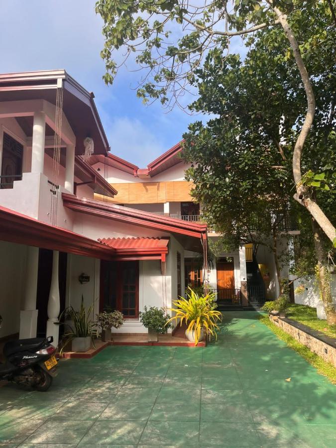 Ceylonima Home Stay Анурадхапура Екстериор снимка