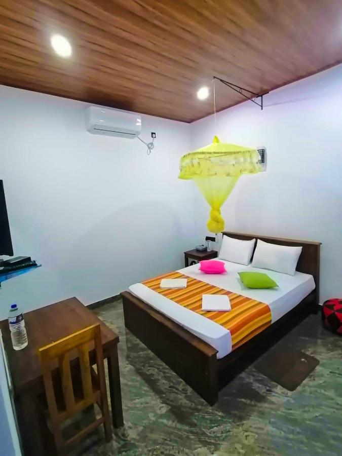 Ceylonima Home Stay Анурадхапура Екстериор снимка